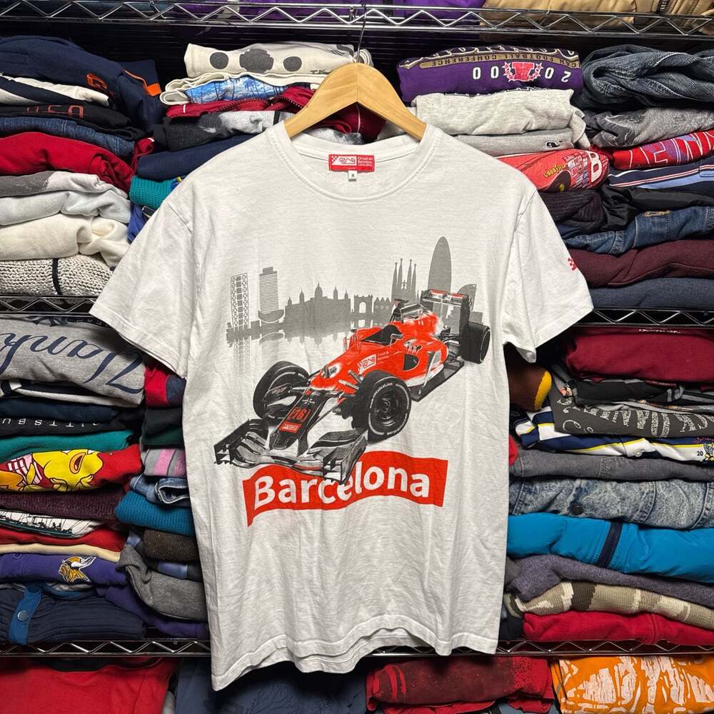 Circuit de Barcelona Catalunya Formula 1 Graphic T-Shirt Size M